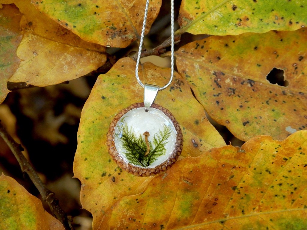 Little Forest Acorn Necklace