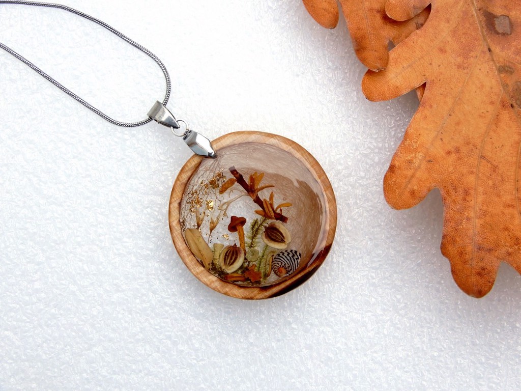 Nakit s dlakom vašeg ljubimca - Drvo