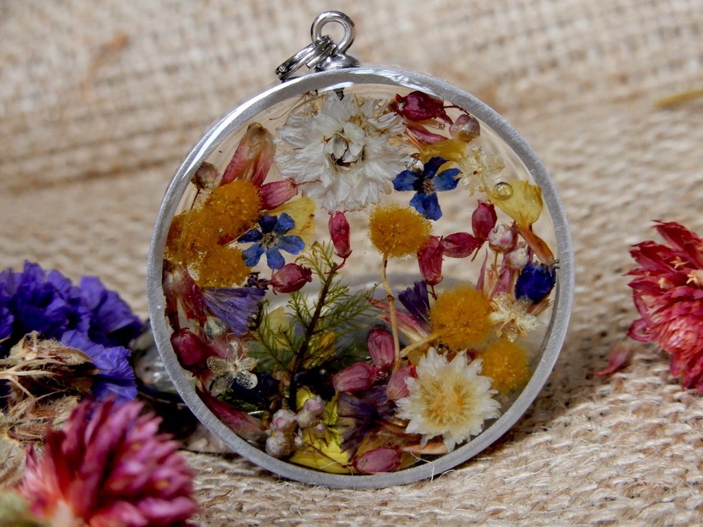 Flower Obsession Necklace