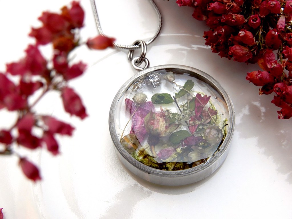 Rose Garden Necklace - Small